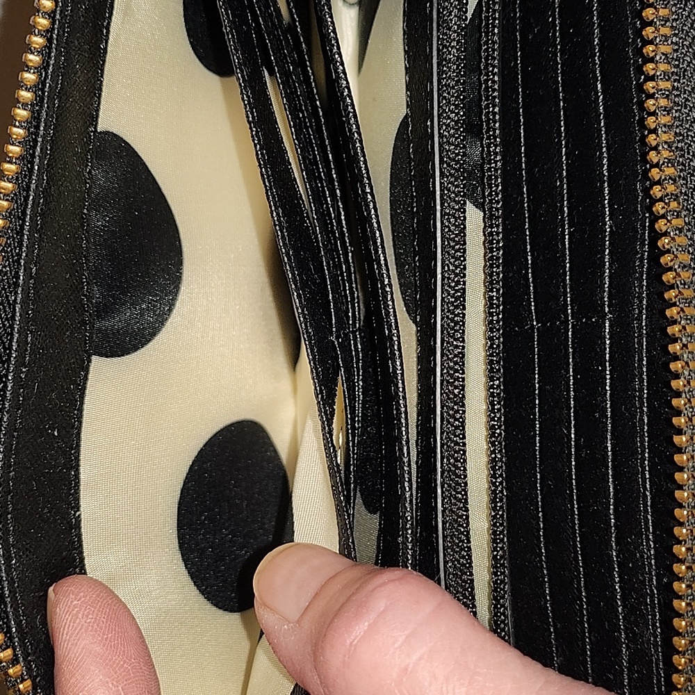 Kate Spade ♠️ zippy wallet - Picture 10 of 12